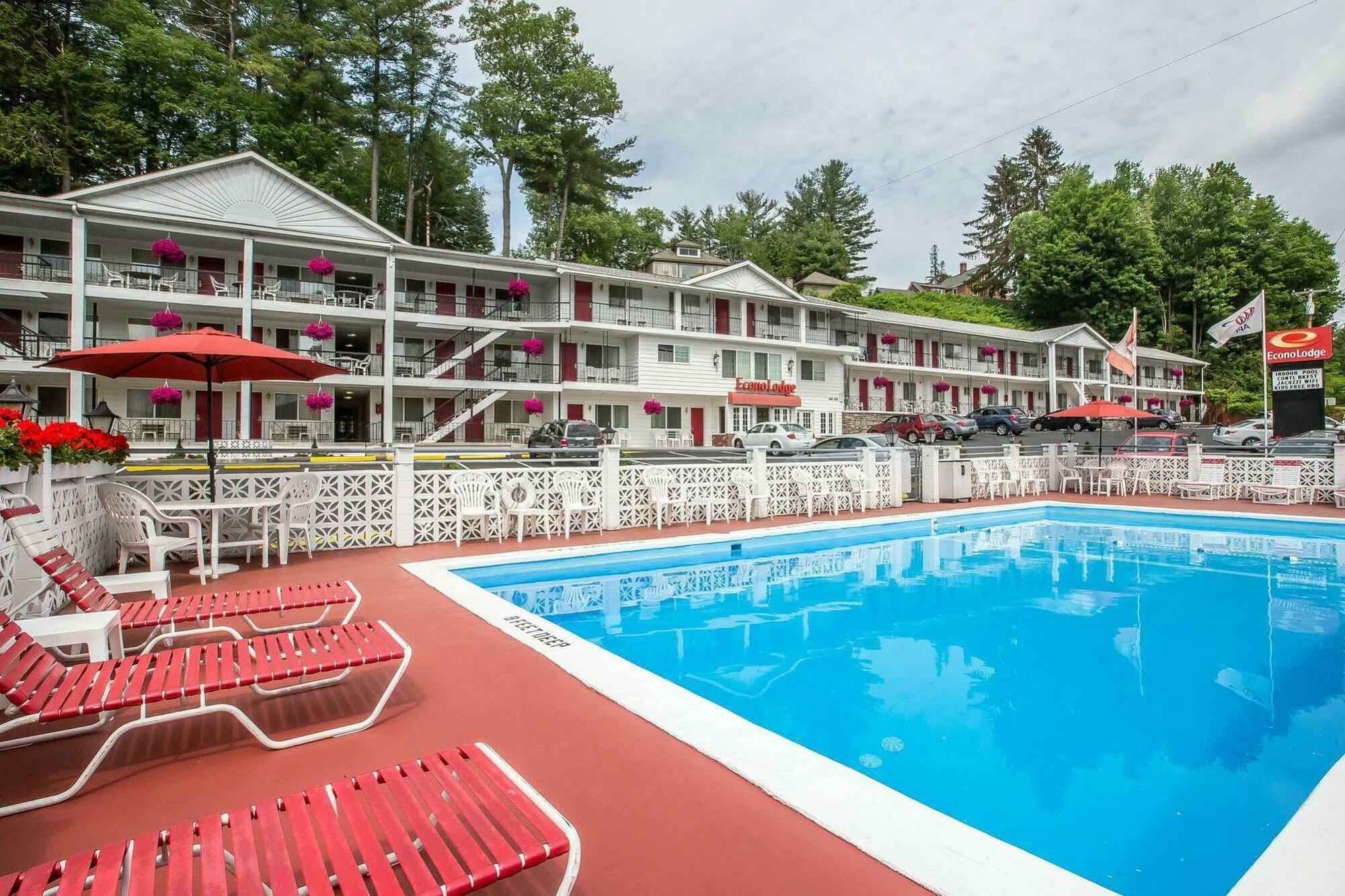 Baymont By Wyndham Lake George Kültér fotó